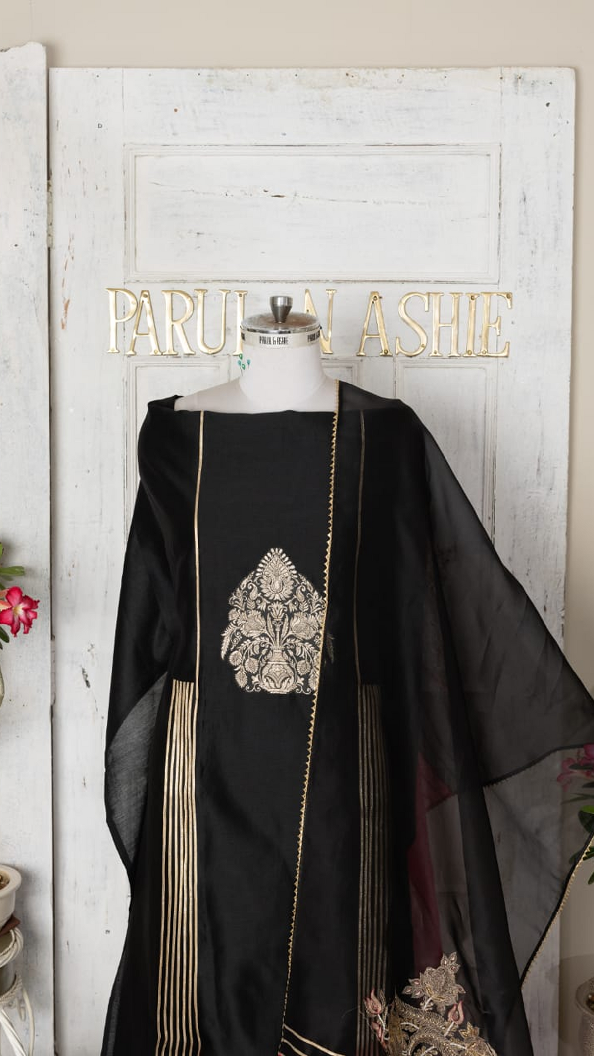 Black Chanderi Suit Set with Brocade Appliqué & Fuschia Organza Dupatta